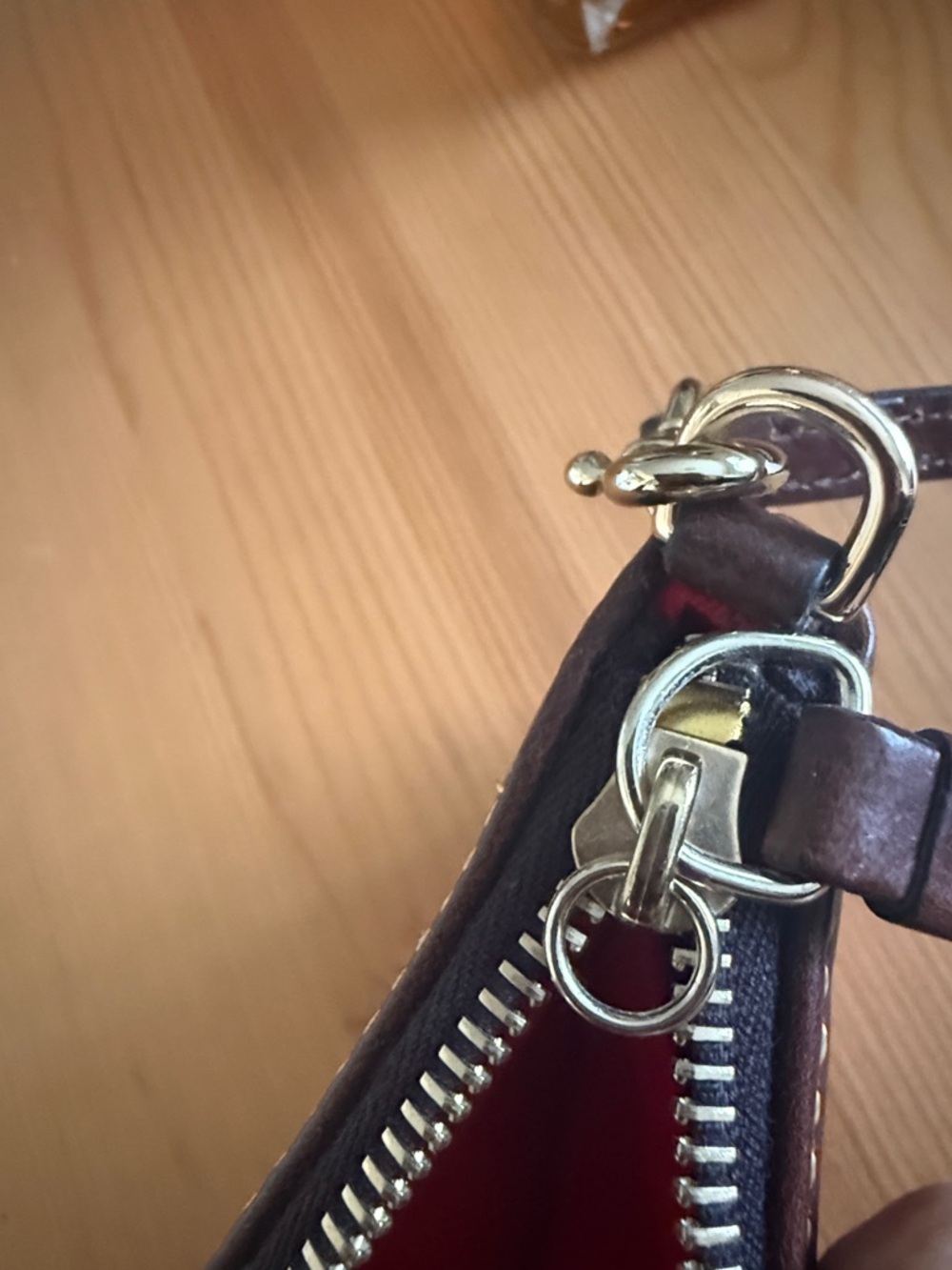 NWT DOONEY BOURKE RED LEATHER WRISTLE - Picture 7 of 8